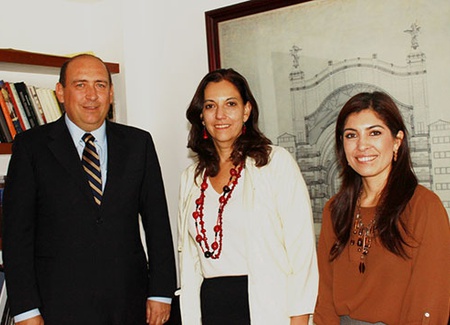 Rubén Moreira Valdez sostuvo una reunión de trabajo con Laura Vicencio Álvarez, directora del Instituto Nacional de Bellas Artes (INBA), a la que asistió también la licenciada Sofía García Camil.