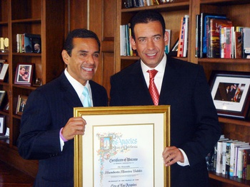 El gobernador Humberto Moreira se reúne con el alcalde de los Ángeles, California