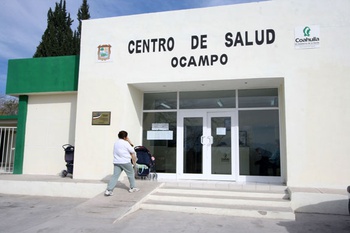 Raymundo Verduzco Rosán, Secretario de Salud, expresó que en promedio, se trabajó en 3.8 instalaciones de este tipo cada mes, a partir del 2006; además, se les dotó de recursos humanos.