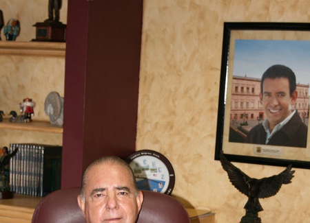 Santiago Elías Castro, recaudador de rentas de Piedras Negras