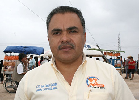 Juan Carlos Guzmán Escobedo, director de la unidad catastral municipal de Acuña.
