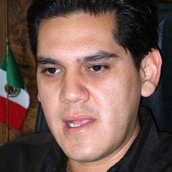 Armando Muruaga Gallegos, secretario del ayuntamiento de Acuña.