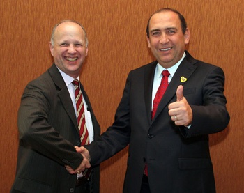 El Gobernador Rubén Moreira Valdez sostuvo un encuentro de trabajo con el Cónsul de Estados Unidos, Joseph Pomper.