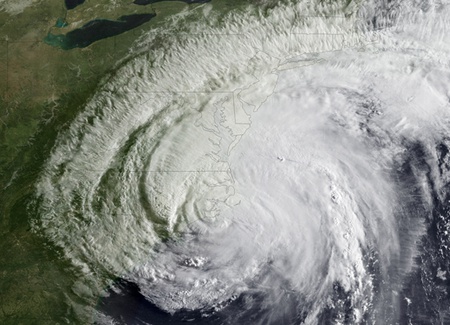 La tormenta Irene avanza sobre Nueva York foto NOAA