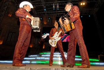 Inicia con éxito el Festival Artístico Coahuila 2008, con la presentación de los Tigres del Norte