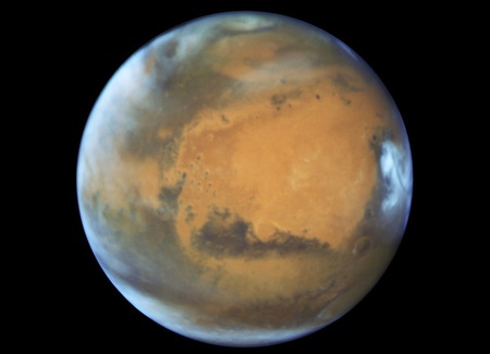 Oposición de Marte en 2016 Créditos: NASA, ESA, el equipo de Hubble Heritage (STScI/AURA), J. Bell (ASU) y M. Wolff (Space Science Institute)