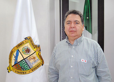 El Alcalde de Acuña, Alberto Aguirre Villarreal.