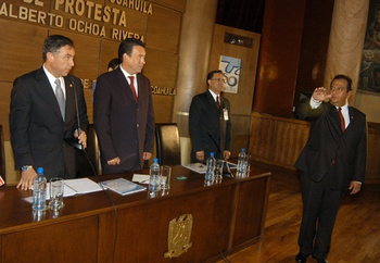 Ofrece el gobernador Humberto Moreira todo su apoyo a la UAdeC para impulsar su crecimiento sostenido