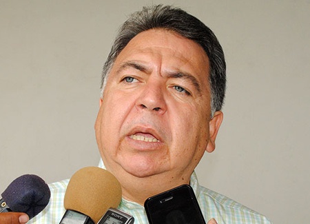 Alcalde Alberto Aguirre Villarreal.