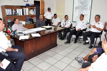 El Director de Seguridad Pública subrayó que serán alrededor de 90 oficiales preventivos municipales los que se involucrarán directamente en el operativo de la Semana Mayor.