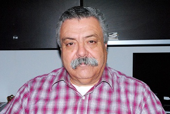 Oscar Torres Mata, coordinador de los Centros Comunitarios.