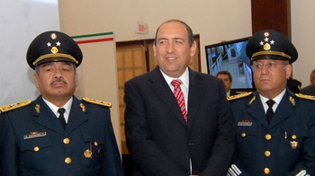 el gobernador Ruben Moreira y los generales Roberto de la Vega y el general Dagoberto  Espinoza (foto de archivo)