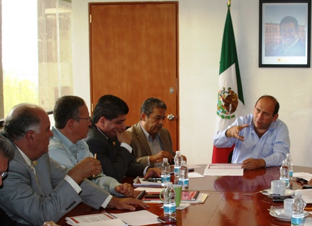 diputados federales, encabezados por Ruben Moreira analizan agenda legislativa para el 2011