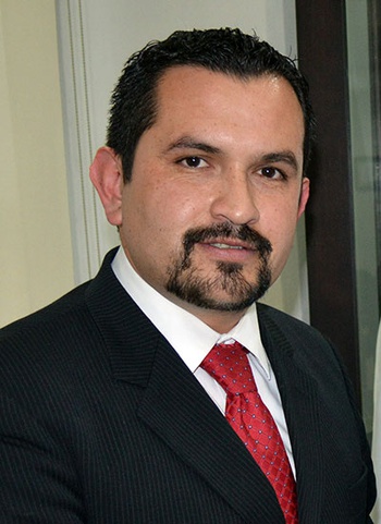 Osvaldo Delgado de León, Director del DIF Acuña.