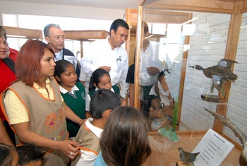 Inicia el gobernador Humberto Moreira Valdés la exposición itinerante del Museo de las Aves de México