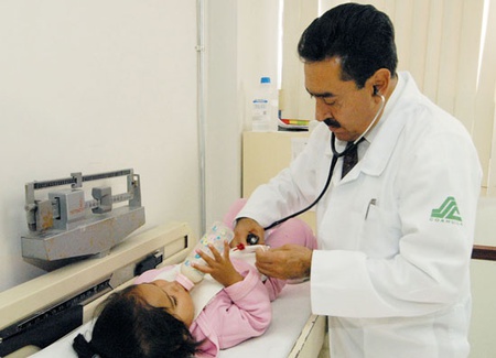 Coahuila destaca a nivel nacional en diversos indicadores en salud