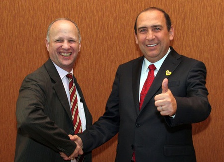 El Gobernador Rubén Moreira Valdez sostuvo un encuentro de trabajo con el Cónsul de Estados Unidos, Joseph Pomper.