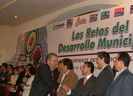 Recibirá el presidente de la republica Felipe Calderón a los alcaldes de los 25 municipios  que ganaron el premio nacional por buen gobierno, 15 de ellos de Coahuila
