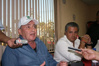 El delegado del IMSS José Luis Dávila Flores descartó la construcción de un nuevo hospital en Acuña