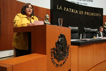 La Senadora por Coahuila, Silvia Garza Galván.