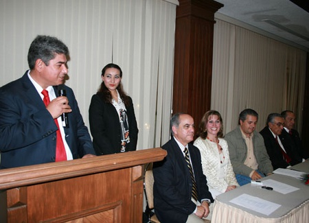 Asume Manuel Navarro presidencia del patronato de la Cruz Roja mexicana delegación Acuña