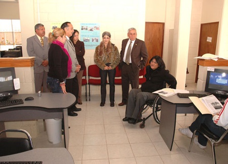 Visita alcalde de Piedras Negras Centro Comunitario 