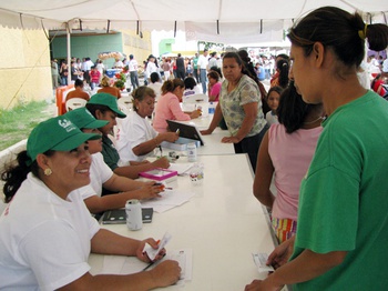 Llega a ciudad Acuña la macrobrigada de la gente en alianza con la "ruta 2008" del hospital christus muguerza