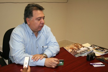 Alberto Aguirre explicó que en una primera etapa se entregarán 11 mil tarjetas de un total de 20 mil