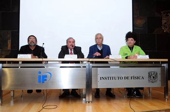 José Franco, Carlos Arámburo, Manuel Torres y Paul Zaloom Beakman, durante la conferencia de medios.