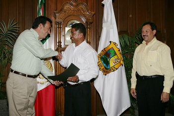 El gobernador Humberto Moreira Valdés entregó nuevos nombramientos