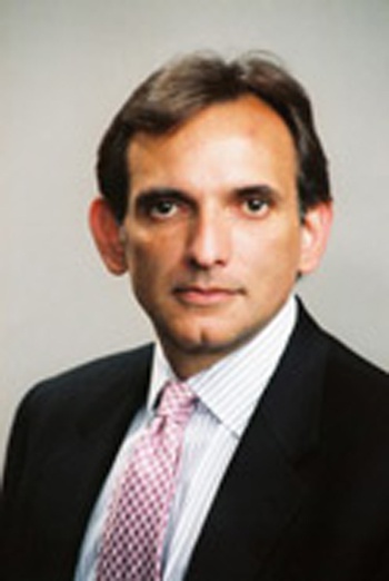 embajador Carlos Pascual