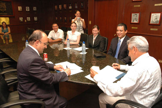 Firma convenio municipio de Piedras Negras con el Tecnológico de Monterrey, campus Saltillo