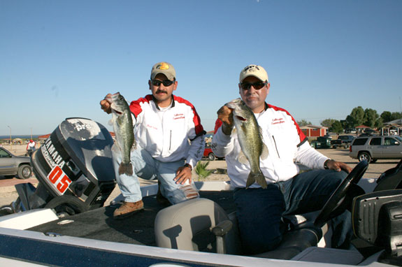 Con éxito concluye en acuña el Tercer Campeonato Nacional de Pesca de Lobina 2008