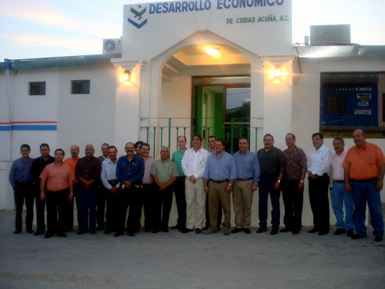 Inauguran oficina de Fomento Económico empresarios de Acuña