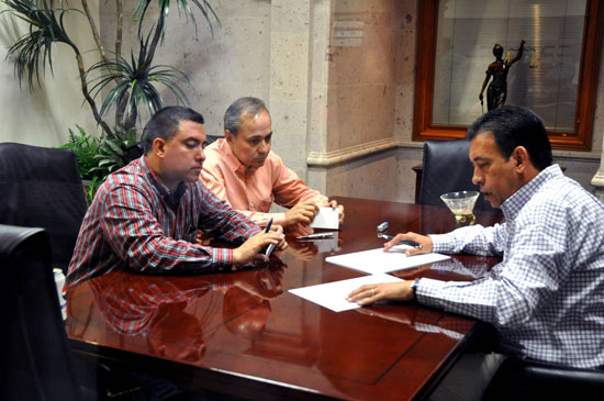 Realiza alcalde recorrido de obras con el gobernador del estado, Humberto Moreira Valdés 