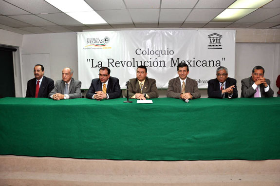 Presentan coloquio “La Revolución Mexicana” en la Casa de la Cultura
