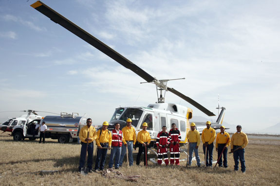 Con el apoyo total del ejecutivo coahuilense, se cuenta en el estado, desde el pasado primero de marzo, con un helicóptero especializado Bell 212 de 10 plazas.