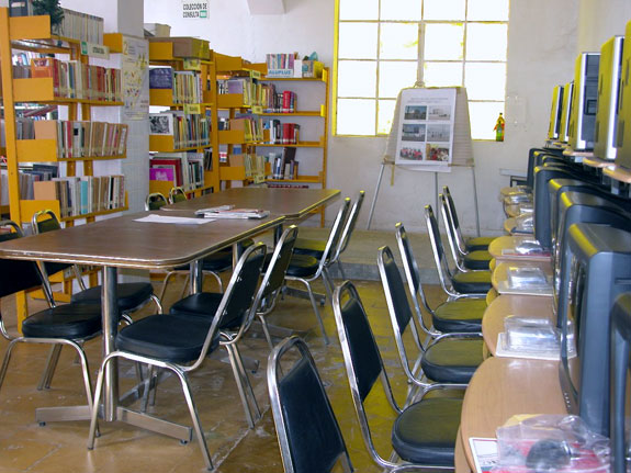 El gobierno del estado rehabilita y equipa las bibliotecas de los ejidos Batopilas y Miguel Hidalgo, en Madero