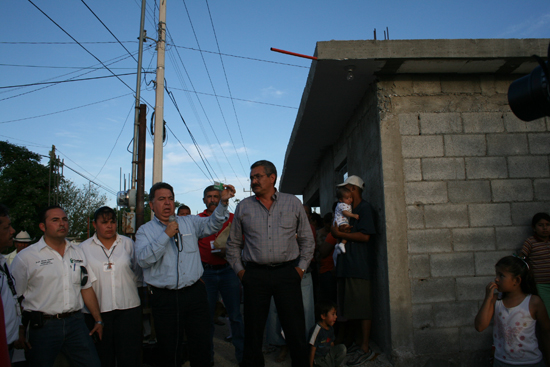 Alberto Aguirre y Cuauhtémoc Arzola, destacaron que este Programa implementado por el gobernador Humberto Moreira es de gran beneficio para la gente