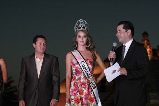 Asiste el secretario de turismo en Coahuila a presentación de certamen