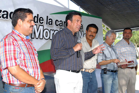 Entrega el gobernador la modernización de la carretera Morelos-Nava a la gente de los Cinco Manantiales
