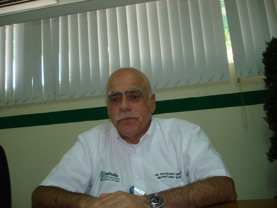 Secretario de Salud Raymundo Verduzco Rosán