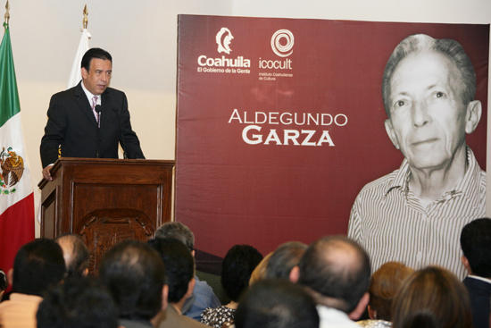 El gobierno del estado rinde homenaje a Aldegundo Garza de  León 