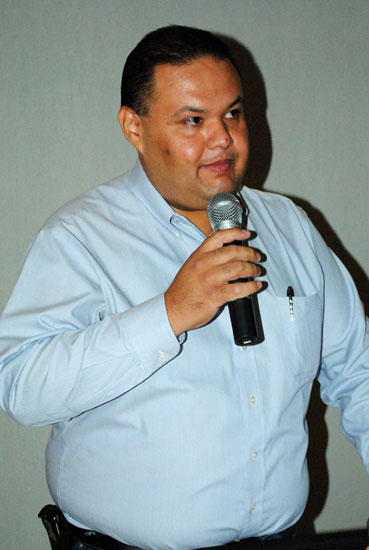 Carlos Donato Pérez Reyes, contralor municipal de Acuña.