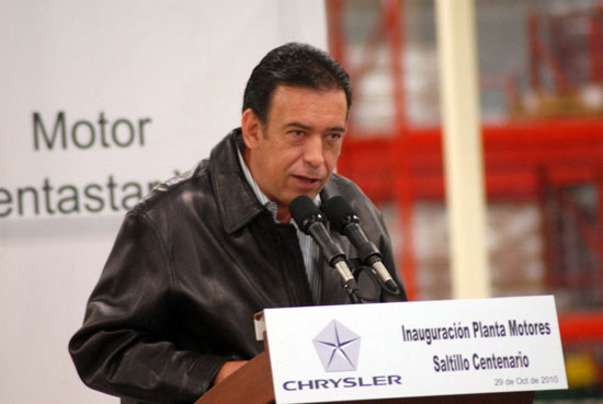 El gobernador Humberto Moreira tiene el liderazgo por su respaldo a la Industria Automotriz.- Chrysler 