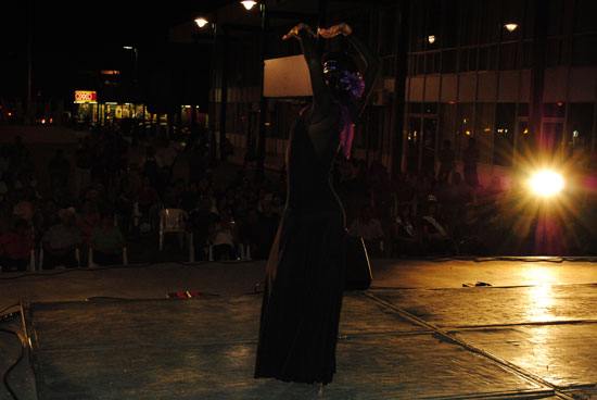 Presentan en Acuña espectáculo de flamenco y danza contemporánea