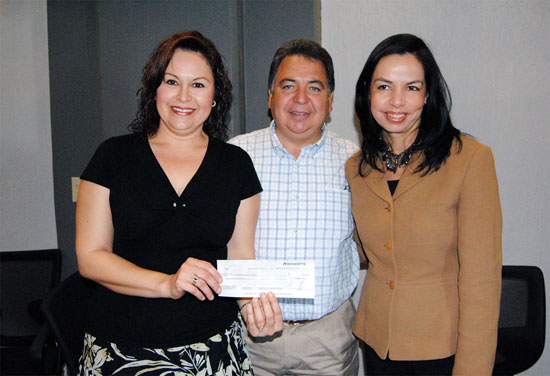 Recibió el DIF Acuña donación de cien mil pesos de la Fundación Banorte