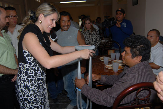 Comedor para Migrantes en Piedras Negras; lo entregó la señora Vanessa de Moreira 