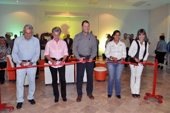 Inaugura alcalde exposición “Lienzos de la Naturaleza”  