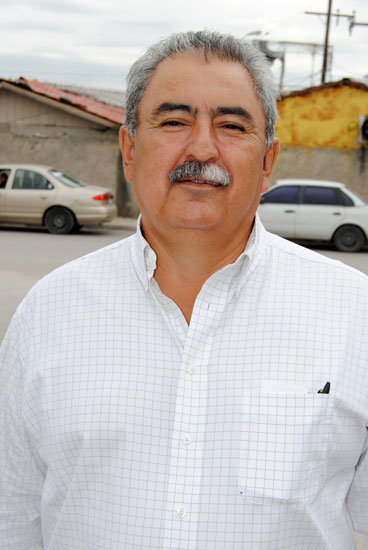 Dr. Juan Humberto Cantú García, director de servicios médicos municipales de Acuña.